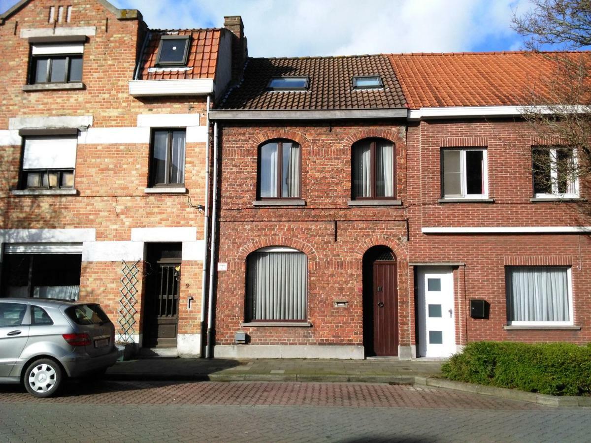 Close To Centre, 3 Rooms, 2 Bathr & Wc, Free Parking & Wifi, Spacious Living Area & Kitchen Bruges Exterior photo